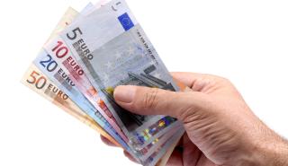 Ανοίγουν οι αιτήσεις για το επίδομα των 3.000 ευρώ - Πληρώνονται σήμερα 45.000 επιστήμονες