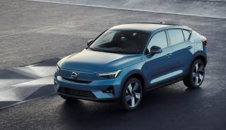 Το ηλεκτρικό Volvo C40 Recharge καταργεί τις εκθέσεις αυτοκινήτων (pics & vid)