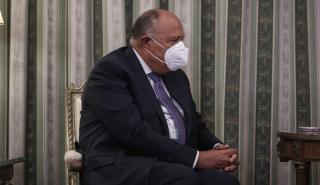 Η Αίγυπτος ζητά εκ νέου την αποχώρηση των ξένων στρατευμάτων από τη Λιβύη