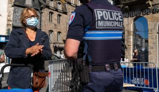 Γαλλία: Το εμβόλιο της AstraZeneca και σε άτομα άνω των 65 με υποκείμενα νοσήματα