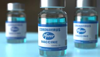 Σύσταση FDA: «Όχι» στη χορήγηση τρίτης δόσης του εμβολίου Covid από Pfizer / BioNTech στο σύνολο του πληθυσμού