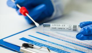Με υποχρεωτικό rapid test το άνοιγμα του λιανεμπορίου και άλλων δραστηριοτήτων
