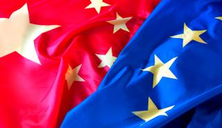 Προς μετωπική σύγκρουση Ευρώπη - Κίνα; Στο επίκεντρο ηλεκτρικά αυτοκίνητα, δημόσιες συμβάσεις