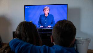 Η Μέρκελ συμφώνησε σε νέο, σκληρότερο lockdown στη Γερμανία