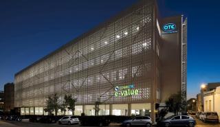 Στην αγορά των ψηφιακών πληρωμών μπαίνει η Cosmote - Έρχεται η νέα χρεωστική κάρτα Payzy