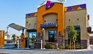 Yum Brands: H εταιρεία των Taco Bell και KFC ξεπέρασε τις εκτιμήσεις κερδών τριμήνου αλλά «έχασε» στα έσοδα