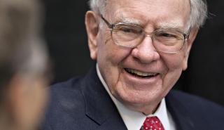 Berkshire: Μελλοντικός διάδοχος του Warren Buffett ο αντιπρόεδρος Greg Abel