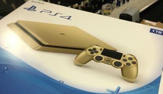 Χρυσό Playstation θα κυκλοφορήσει η Sony (pics)
