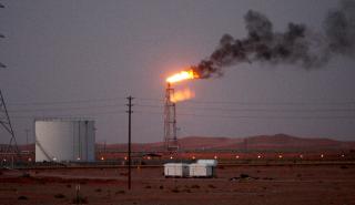 Saudi Aramco: Η αναδιάταξη της αγοράς πετρελαίου συμβαίνει ήδη - Η Ρωσία «προσπερνά» τις κυρώσεις