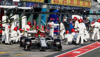 Η Alfa Romeo σχεδιάζει το supercar που θα ανταγωνιστεί Porsche και Ferrari