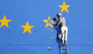 «Πιθανό» το Brexit χωρίς εμπορική συμφωνία με την ΕΕ