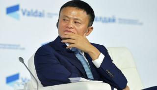Στο Χονγκ Κονγκ εμφανίστηκε ο δισεκατομμυριούχος ιδρυτής της Alibaba, Τζακ Μα