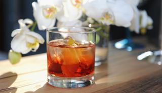 Αλκοόλ: Σε ποιες ηλικίες ωφελεί και σε ποιες βλάπτει – Τι δείχνει η μεγαλύτερη μελέτη