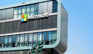 Άλμα στις μετοχές της Microsoft - Ξεπέρασε το 1 τρισ. δολάρια η κεφαλαιοποίηση