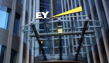 Έρευνα EY: Το GenAI αλλάζει τα δεδομένα στη διεθνή κινητικότητα εργαζόμενων
