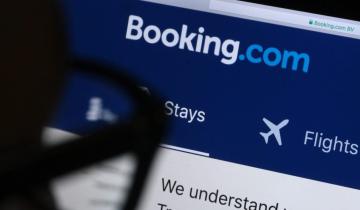 Booking.com: Άνοδος 21% στις αναζητήσεις των Ελλήνων για το τριήμερο του Αγίου Πνεύματος