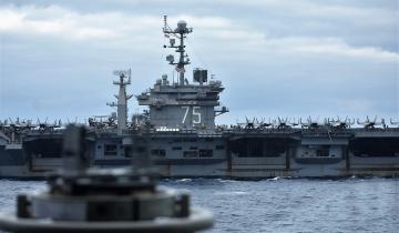 Από τις πυρκαγιές καυσίμων στην Τεχεράνη μέχρι τα όπλα: Εκατομμύρια τόνοι CO₂ το αποτύπωμα των πολέμων