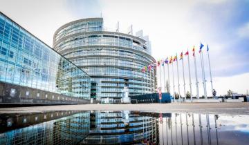 ΕΕ: Συμφωνία για απαγόρευση υπηρεσιών AI που δημιουργούν ψεύτικες σεξουαλικές εικόνες