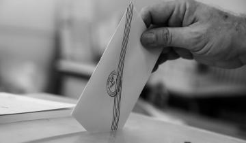 Δημοσκόπηση MRB: Ισχυρό προβάδισμα της ΝΔ με 28% - Στη δεύτερη θέση το ΠΑΣΟΚ