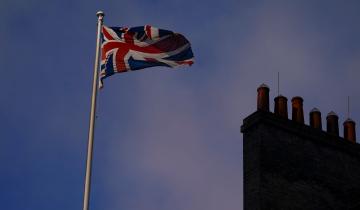 Βρετανία: Μεγάλη πυρκαγιά σε αποθήκη στο Λονδίνο