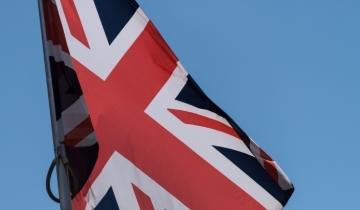 Βρετανία: Η ανάπτυξη εξέπληξε ευχάριστα τον Φεβρουάριο, αλλά ισχύουν τα στοιχεία;