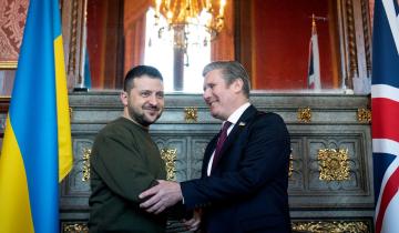 Συνάντηση Στάρμερ - Ζελένσκι σήμερα στο Λονδίνο για ενίσχυση συνεργασίας