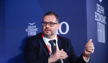 Τσάφος για ρεύμα: Ανοιχτό το ενδεχόμενο φορολόγησης των υπερκερδών αν δεν μειωθεί η τιμή στη λιανική