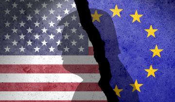 Bloomberg: H ΕΕ ετοιμάζεται να αποδεχθεί «καθολικό δασμό» 10% στις εξαγωγές προς ΗΠΑ με αντάλλαγμα εξαιρέσεις - «κλειδιά»