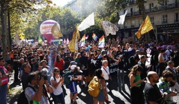 Γαλλία: Ικανοποίηση στα συνδικάτα για τη συμμετοχή στις απεργιακές κινητοποιήσεις