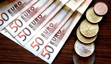 Κατώτατος μισθός: Οι γεωπολιτικές εξελίξεις «ψαλιδίζουν» την πιο γενναία αύξηση - Το επικρατέστερο σενάριο