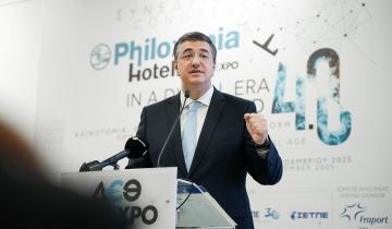 Τζιτζικώστας: Δίνουμε απάντηση στις σύγχρονες προκλήσεις για τον τουρισμό