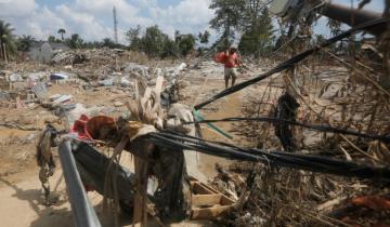 Πλημμύρες στην Ινδονησία: 950 νεκροί - Πάνω από 270 αγνοούμενοι, 5.000 τραυματίες