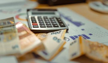 Επίθεση κατά της φοροδιαφυγής με 72.800 ελέγχους - Ποιοι βρίσκονται στο στόχαστρο το 2026