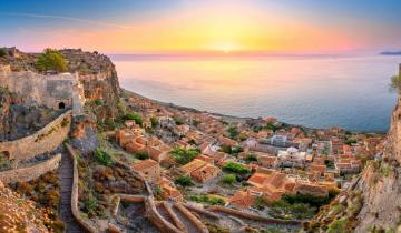 5 κάστρα της Ελλάδας για ρομαντικές αποδράσεις