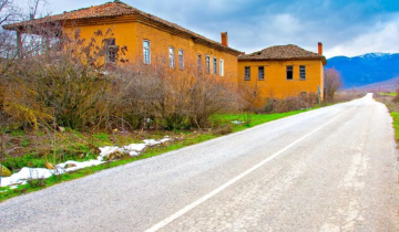 Κορέστεια: Τα πλίνθινα χωριά όπου σταμάτησε ο χρόνος