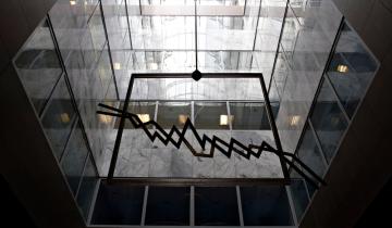 Alpha Finance - AXIA: Ξεκάθαρα θετικές οι μεσοπρόθεσμες επιπτώσεις της αναταξινόμησης του ΧΑ