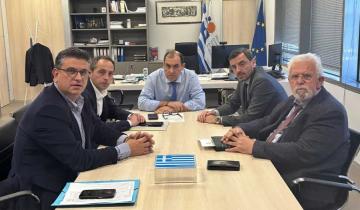 Συνάντηση Κατσαφάδου με εκπροσώπους της Ηλείας για τις ζημιές από τα πρόσφατα καιρικά φαινόμενα