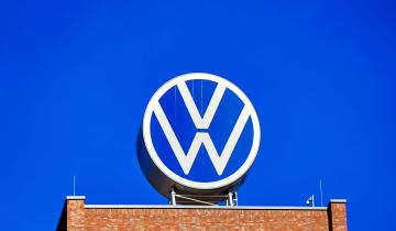 «Παράθυρο» για 50.000 επιπλέον απολύσεις από Volkswagen