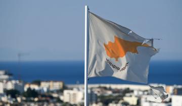 Εκλογές στην Κύπρο: Μάχη ΔΗΣΥ - ΑΚΕΛ δείχνουν τα exit poll - Στο 33,6% η αποχή