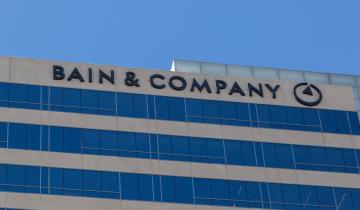 Bain & Company: Ανάγκη για επενδύσεις 100 δισ. σε καθαρά καύσιμα έως το 2030