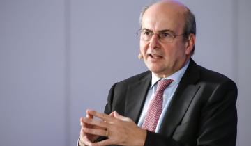 Χατζηδάκης: «Οι Έλληνες κοιτούν την αντιπολίτευση και στρέφονται πάλι στη Νέα Δημοκρατία»