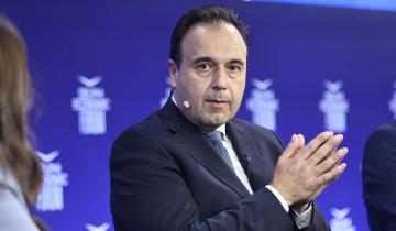 Παπαστεργίου: Πρέπει να τελειώνουμε με την ανωνυμία στο διαδίκτυο