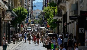 Λιανεμπόριο: Προσδοκά… Ανάσταση τζίρου στη σκιά του πολέμου