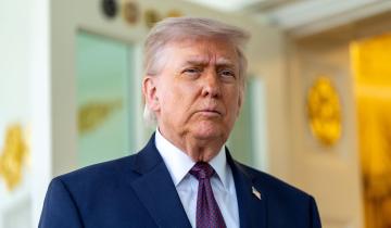 Τραμπ: «Μακρά και δύσκολη διαδικασία» για να «ξεθαφτούν» τα αποθέματα ουρανίου του Ιράν