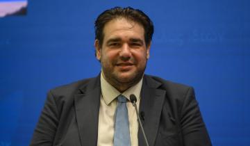 Λιβάνιος: Δεν αλλάζει ο εκλογικός νόμος - Στις 20.000 οι προσλήψεις στο Δημόσιο το 2027