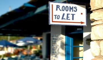 ΙΝΣΕΤΕ-ΣΕΤΚΕ: Ποιο παράγοντες πιέζουν τον κλάδο των ενοικιαζόμενων δωματίων