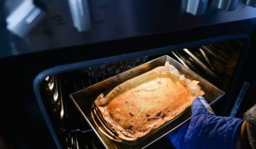 Υγεία: Το μαγείρεμα σπιτικού γεύματος μειώνει τον κίνδυνο άνοιας στους ηλικιωμένους