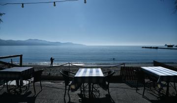 Ρεκόρ εισπράξεων, άδεια τραπέζια