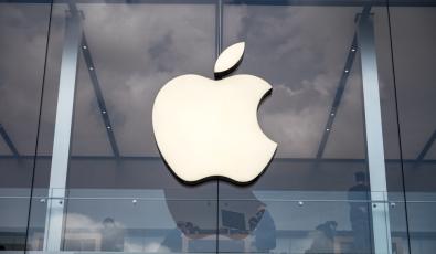 Βρετανία: «Στο σκαμνί» η Apple για υπερβολικές χρεώσεις στο App Store