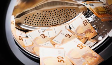 Απάτες 11 εκατ. ευρώ κατά του ΕΦΚΑ - 22 συλλήψεις